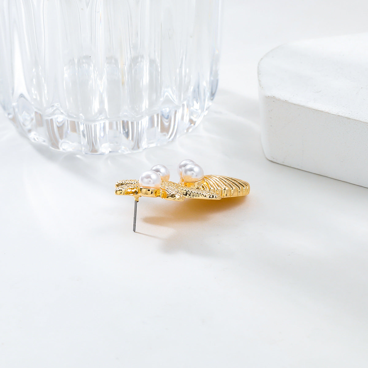 Beach Ocean Wind Sea Star Shell Earrings Alloy Inlaid Pearl Earrings for Women